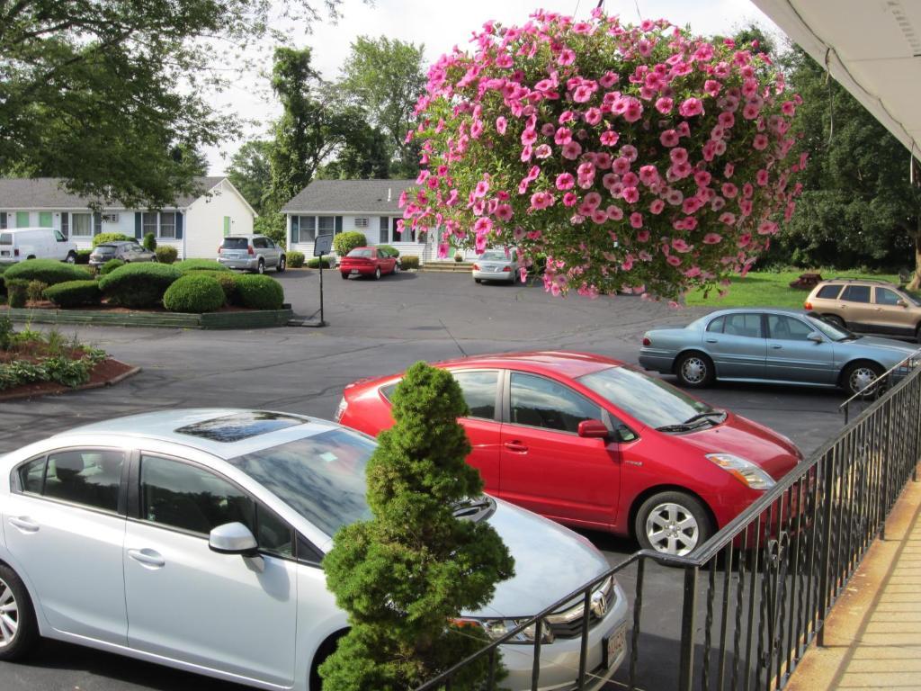 Founder'S Brook Motel And Suites Portsmouth Esterno foto