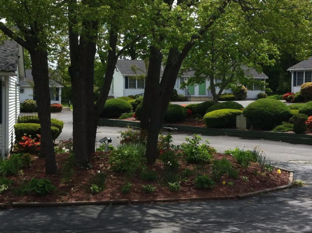 Founder'S Brook Motel And Suites Portsmouth Esterno foto